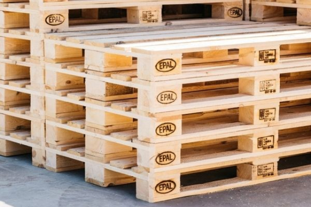 Outstanding features of pine wood pallets