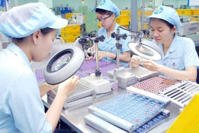 Nhiều doanh nghiệp sản xuất tại thành phố Đà Nẵng muốn mở rộng sản xuất tuy nhiên lại vướng vấn đề mặt bằng và lo ngại thiếu nhân lực chất lượng cao